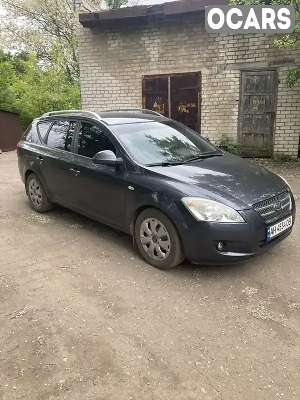 U5YFF52429L111321 Kia Ceed 2010 Универсал 1.58 л. Фото 3