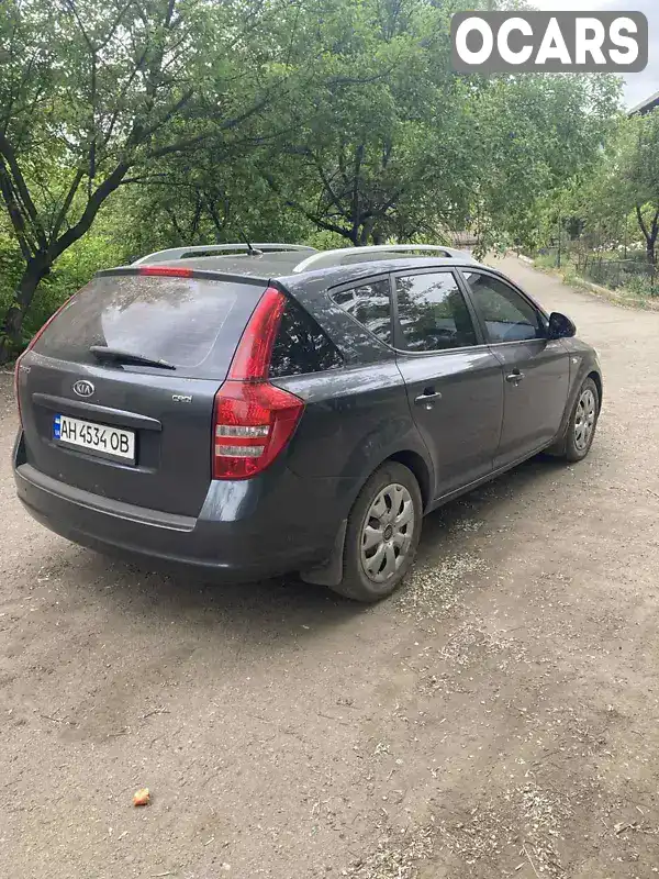 U5YFF52429L111321 Kia Ceed 2010 Универсал 1.58 л. Фото 4