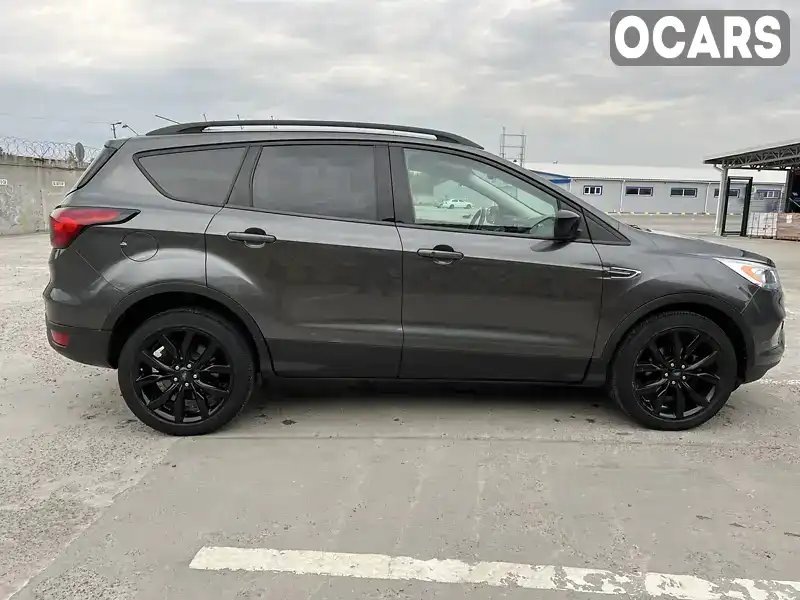 Позашляховик / Кросовер Ford Escape 2019 1.5 л. Автомат обл. Полтавська, Кременчук - Фото 1/21