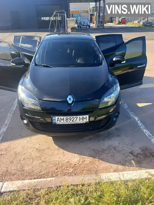 VF1BZ090E45635976 Renault Megane 2011 Хэтчбек 1.46 л. Фото 1