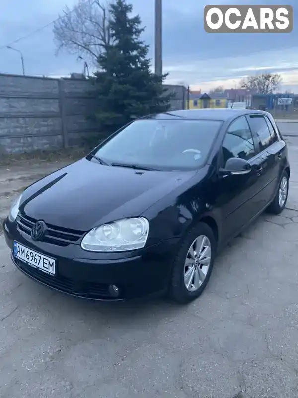 Хетчбек Volkswagen Golf 2007 1.6 л. Ручна / Механіка обл. Житомирська, Коростень - Фото 1/12