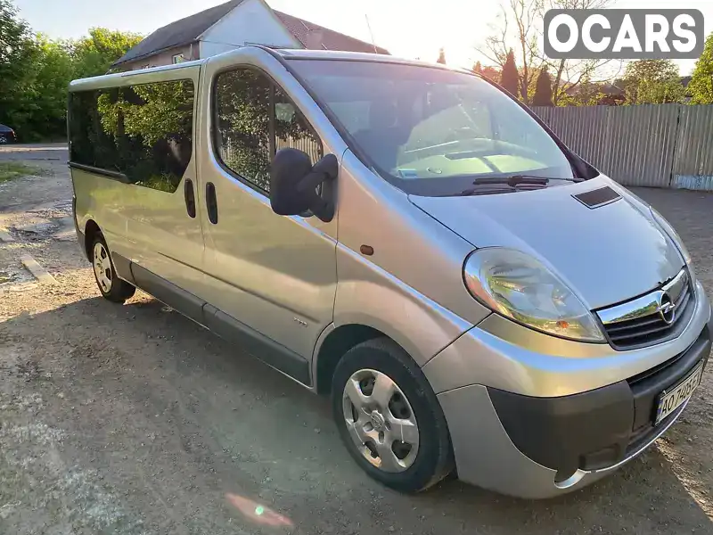 Мінівен Opel Vivaro 2009 2 л. Ручна / Механіка обл. Закарпатська, Ужгород - Фото 1/21