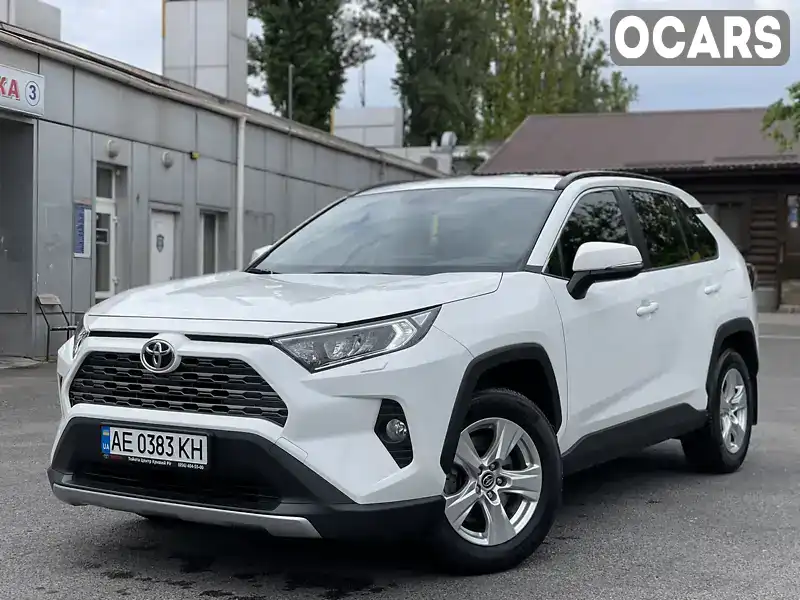 Позашляховик / Кросовер Toyota RAV4 2019 1.99 л. Варіатор обл. Дніпропетровська, Кривий Ріг - Фото 1/21