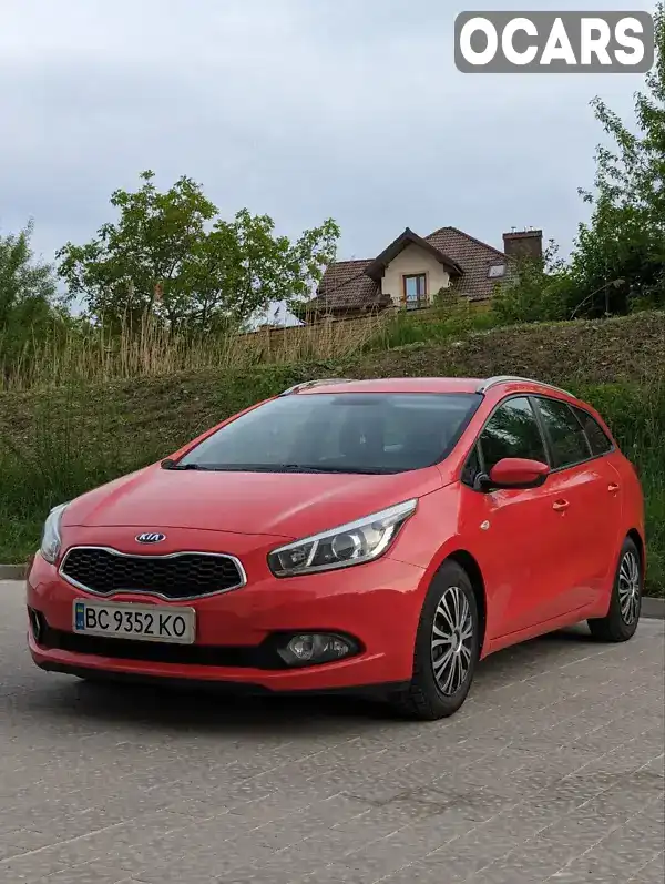 U5YHM816AEL071329 Kia Ceed 2013 Універсал 1.58 л. Фото 2