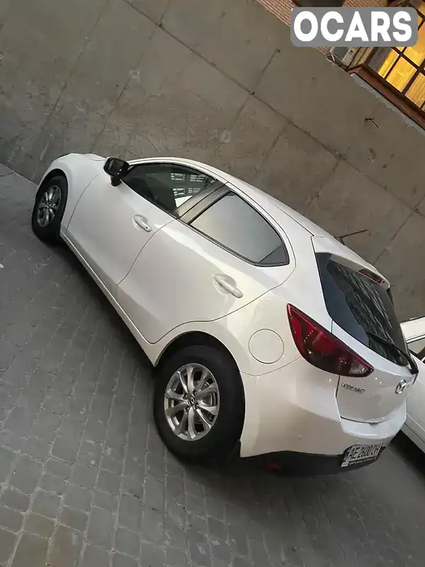 Хетчбек Mazda 2 2016 1.5 л. Автомат обл. Дніпропетровська, Дніпро (Дніпропетровськ) - Фото 1/5