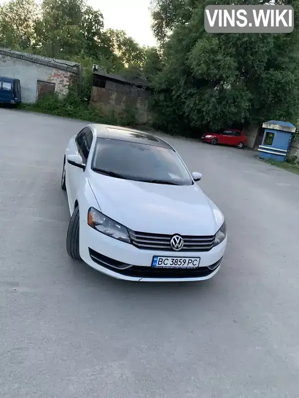 Седан Volkswagen Passat 2015 1.8 л. Автомат обл. Львівська, Львів - Фото 1/13