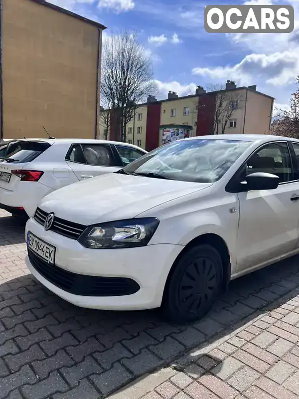 XW8ZZZ61ZCG041498 Volkswagen Polo 2012 Седан 1.6 л. Фото 2