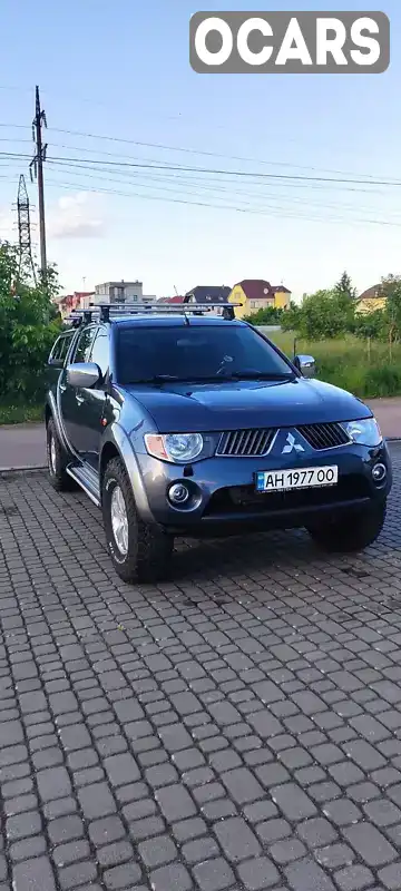 Пікап Mitsubishi L 200 2008 2.48 л. Ручна / Механіка обл. Закарпатська, Ужгород - Фото 1/21