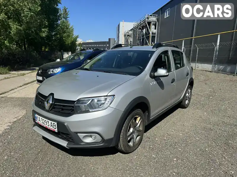 Хэтчбек Renault Sandero 2018 1.46 л. Ручная / Механика обл. Киевская, Киев - Фото 1/14