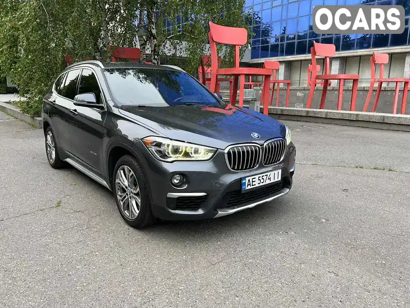 WBXHT3Z33G4A49484 BMW X1 2016 Позашляховик / Кросовер 2 л. Фото 1