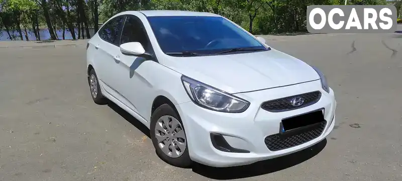 Седан Hyundai Accent 2018 1.37 л. Ручна / Механіка обл. Київська, Буча - Фото 1/11