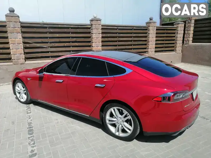 Ліфтбек Tesla Model S 2015 null_content л. Автомат обл. Житомирська, Житомир - Фото 1/21