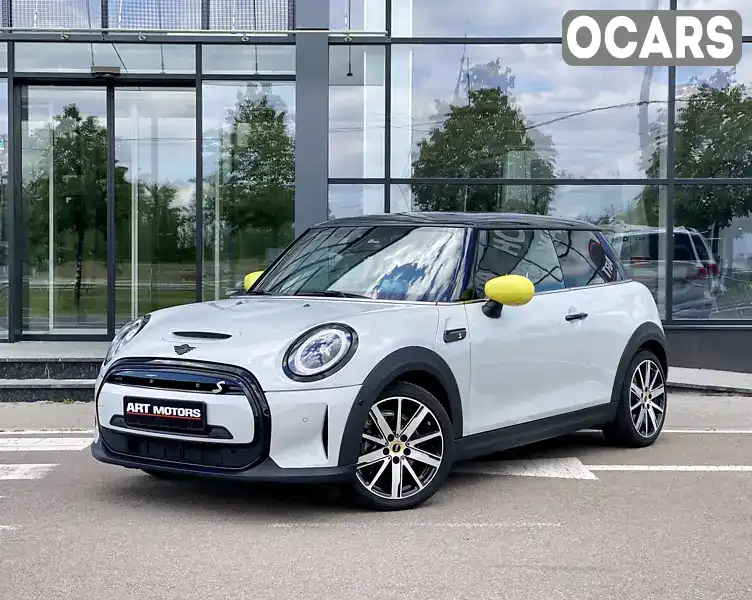 Хэтчбек MINI Hatch 2021 null_content л. Вариатор обл. Киевская, Киев - Фото 1/21