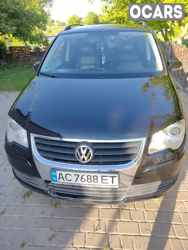 Мінівен Volkswagen Touran 2008 1.98 л. Ручна / Механіка обл. Волинська, Горохів - Фото 1/15