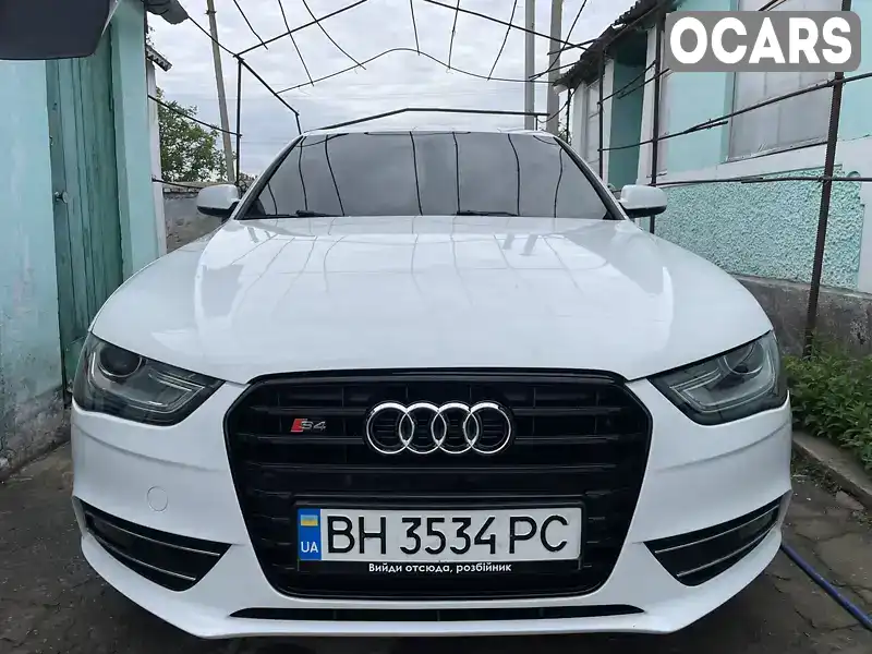 Седан Audi A4 2014 2 л. Автомат обл. Миколаївська, Вознесенськ - Фото 1/15