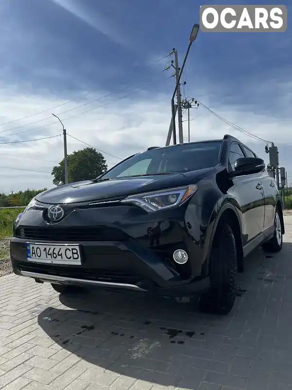 Позашляховик / Кросовер Toyota RAV4 2017 2.49 л. Автомат обл. Закарпатська, Тячів - Фото 1/9