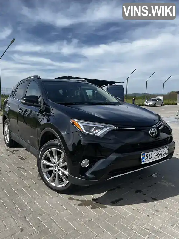 2T3DFREV6HW677005 Toyota RAV4 2017 Позашляховик / Кросовер 2.49 л. Фото 2