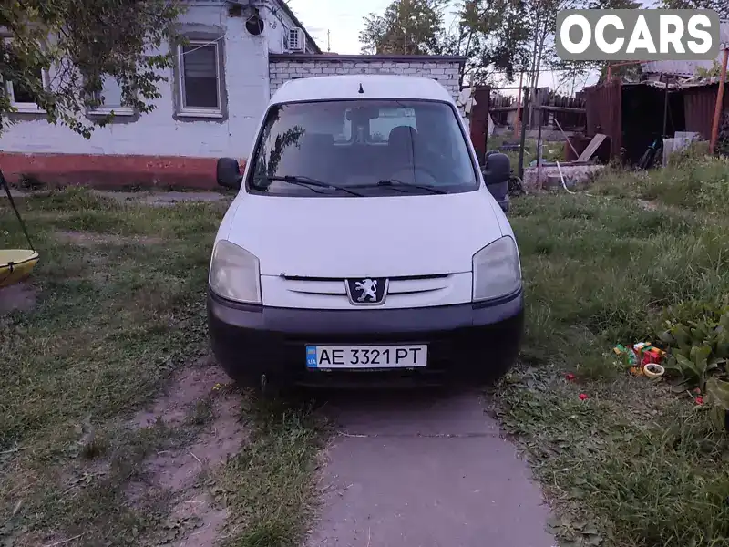 Мінівен Peugeot Partner 2006 1.9 л. Ручна / Механіка обл. Дніпропетровська, Дніпро (Дніпропетровськ) - Фото 1/11