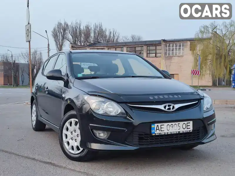 Хэтчбек Hyundai i30 2011 1.4 л. Ручная / Механика обл. Днепропетровская, Кривой Рог - Фото 1/21