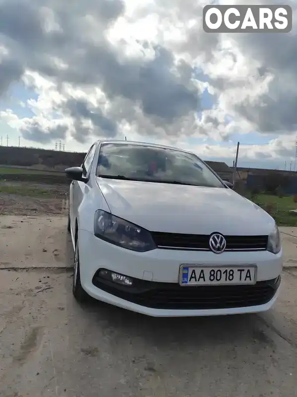 Хетчбек Volkswagen Polo 2017 1.2 л. Ручна / Механіка обл. Одеська, Одеса - Фото 1/21