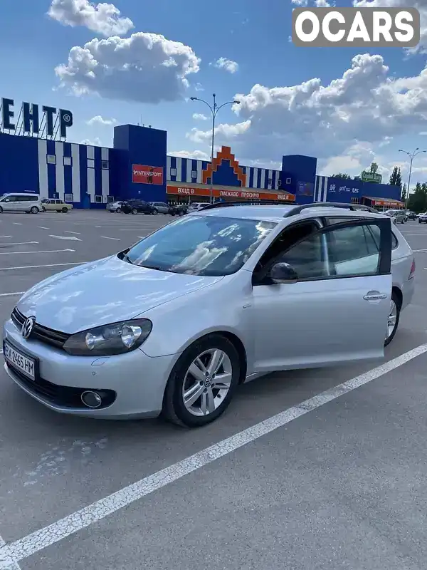 Універсал Volkswagen Golf 2013 1.6 л. Автомат обл. Хмельницька, Кам'янець-Подільський - Фото 1/10