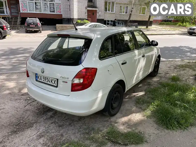 TMBJH15J6DB500291 Skoda Fabia 2012 Универсал 1.2 л. Фото 7