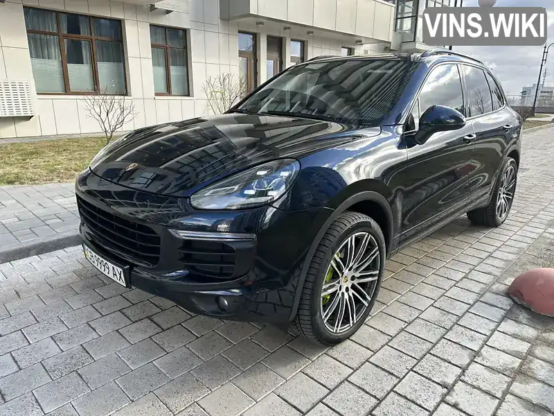 Внедорожник / Кроссовер Porsche Cayenne 2015 3 л. Автомат обл. Киевская, Киев - Фото 1/21