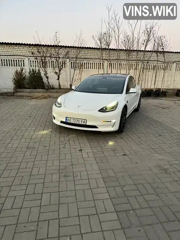 Седан Tesla Model 3 2023 null_content л. Автомат обл. Дніпропетровська, Дніпро (Дніпропетровськ) - Фото 1/21