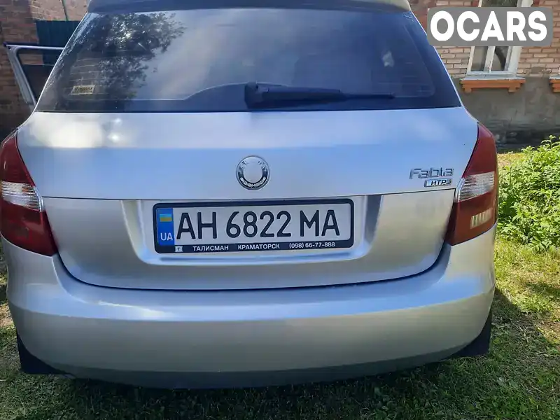 Хетчбек Skoda Fabia 2008 1.2 л. Ручна / Механіка обл. Донецька, Слов'янськ - Фото 1/10