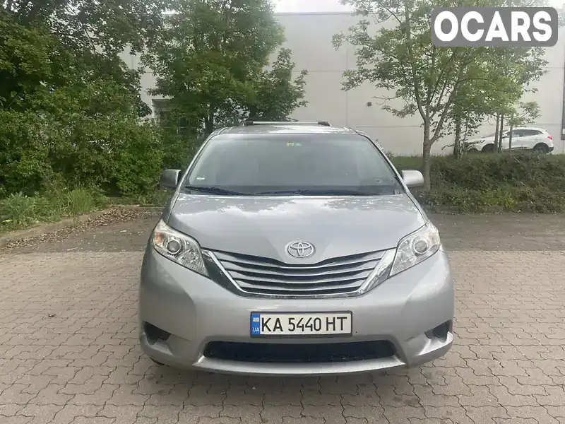 Мінівен Toyota Sienna 2015 3.46 л. Автомат обл. Черкаська, Умань - Фото 1/21