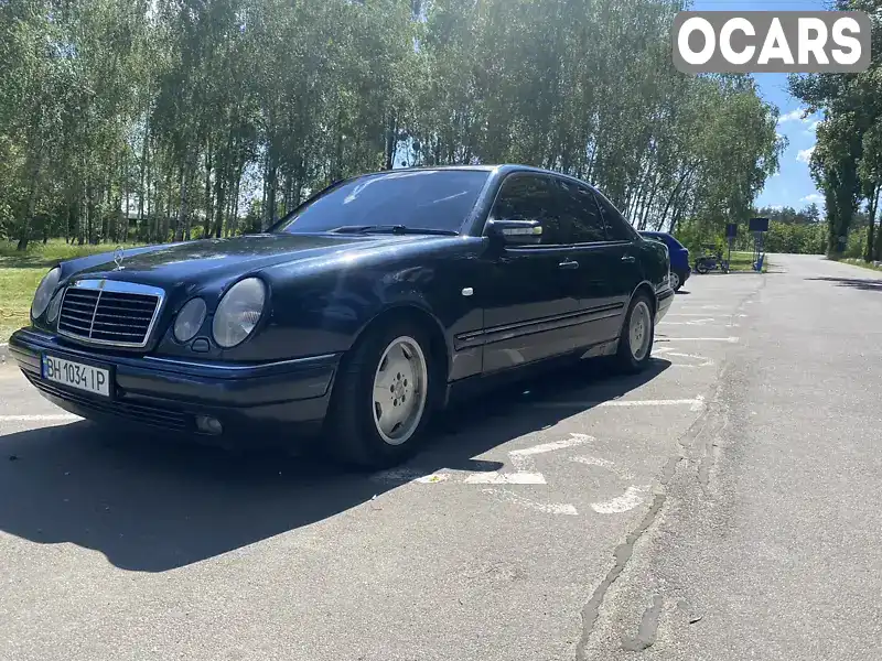 Седан Mercedes-Benz E-Class 1999 4.3 л. Автомат обл. Вінницька, Ладижин - Фото 1/21