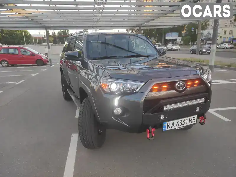 Позашляховик / Кросовер Toyota 4Runner 2019 4 л. Автомат обл. Київська, Київ - Фото 1/21