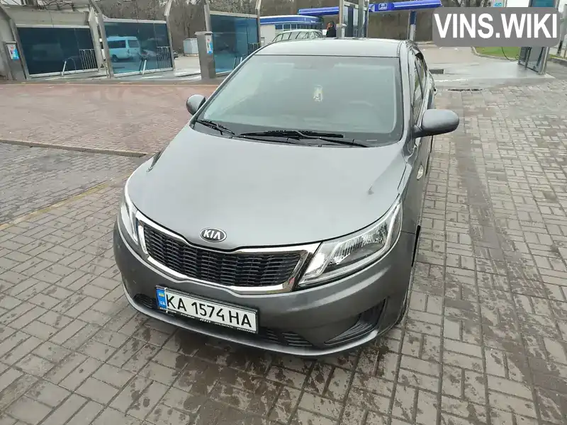 Седан Kia Rio 2013 1.4 л. Ручна / Механіка обл. Київська, Київ - Фото 1/9