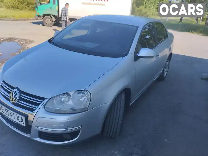 Седан Volkswagen Jetta 2006 1.6 л. Типтронік обл. Дніпропетровська, Кривий Ріг - Фото 1/14