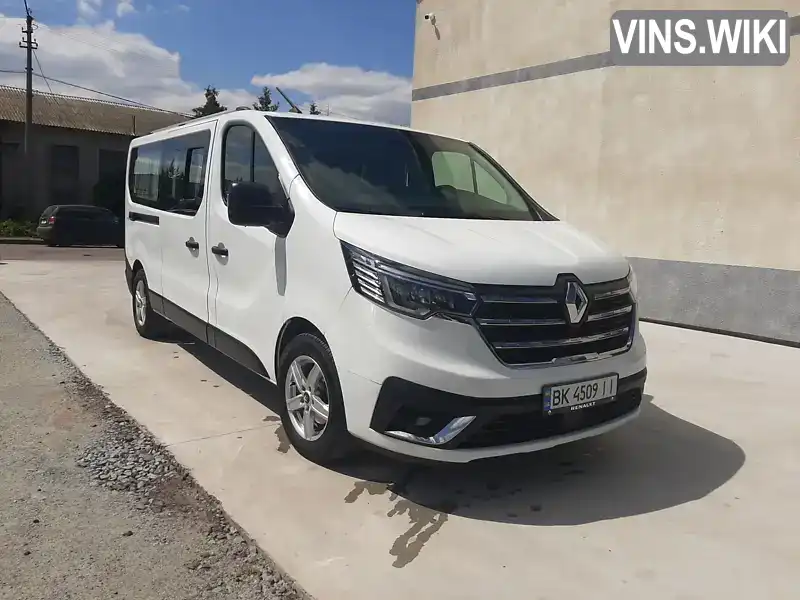 Минивэн Renault Trafic 2022 2 л. Ручная / Механика обл. Ровенская, Дубно - Фото 1/21