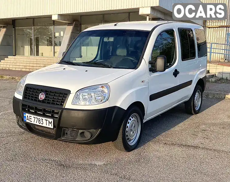 Мінівен Fiat Doblo 2013 1.3 л. Ручна / Механіка обл. Запорізька, Запоріжжя - Фото 1/16