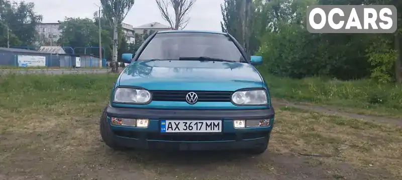 Хэтчбек Volkswagen Golf 1994 1.78 л. Ручная / Механика обл. Донецкая, Доброполье - Фото 1/18