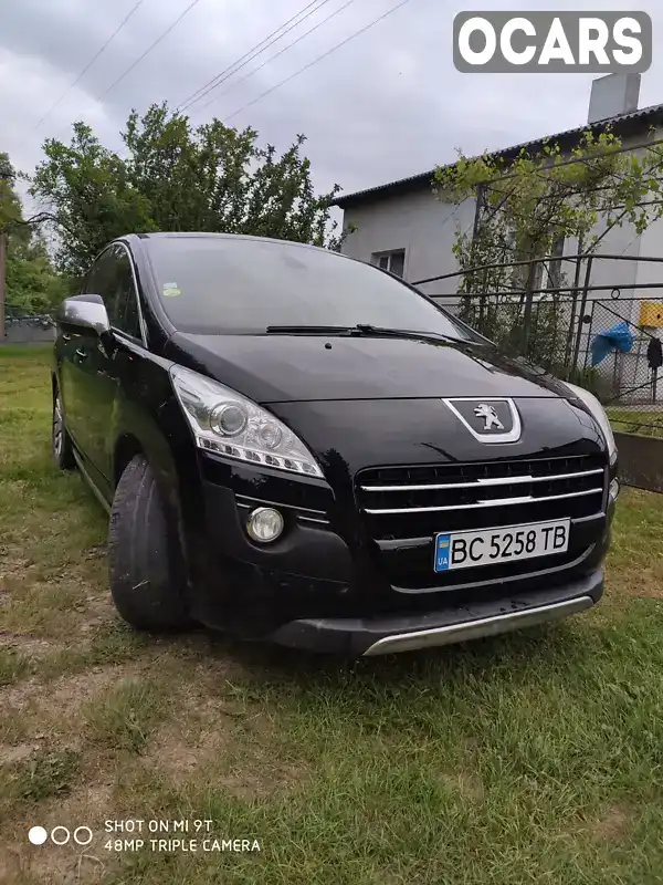 Позашляховик / Кросовер Peugeot 3008 2012 2 л. Автомат обл. Київська, Київ - Фото 1/21