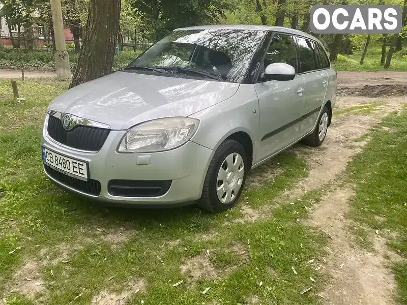 Универсал Skoda Fabia 2008 1.4 л. Ручная / Механика обл. Черниговская, Чернигов - Фото 1/14