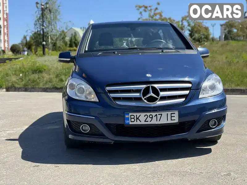 Хетчбек Mercedes-Benz B-Class 2011 2.03 л. Автомат обл. Рівненська, Вараш (Кузнецовськ) - Фото 1/17