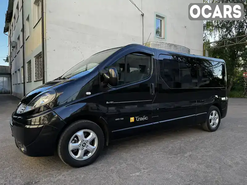 Мінівен Renault Trafic 2013 2 л. Ручна / Механіка обл. Рівненська, Радивилів - Фото 1/21