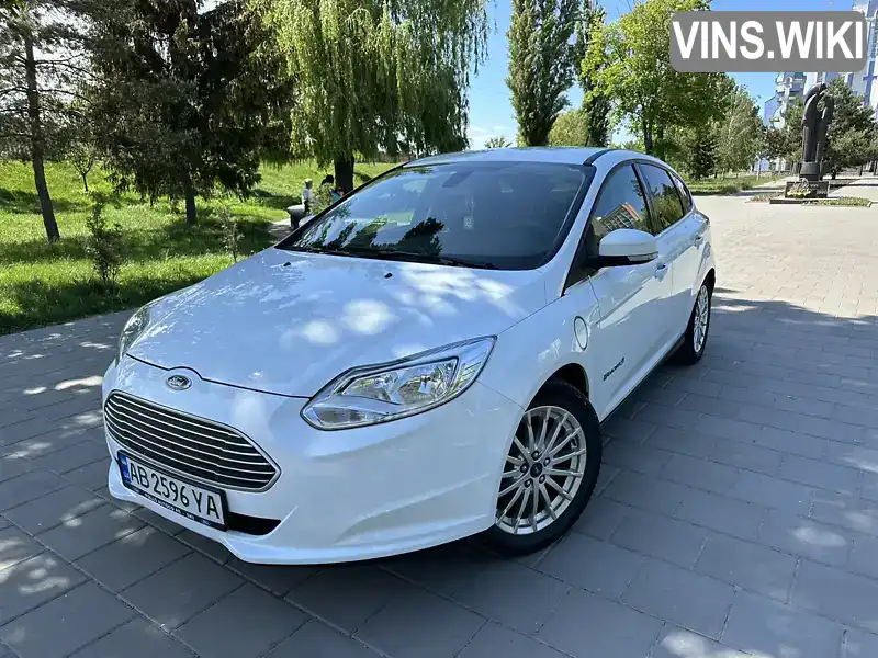 Хетчбек Ford Focus 2015 null_content л. Автомат обл. Вінницька, Вінниця - Фото 1/21