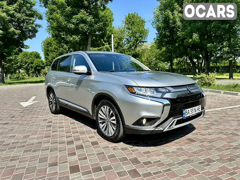 Внедорожник / Кроссовер Mitsubishi Outlander 2020 2.36 л. Автомат обл. Кировоградская, Кропивницкий (Кировоград) - Фото 1/21