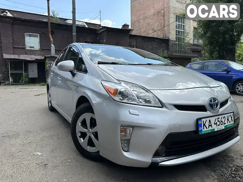 Хэтчбек Toyota Prius 2013 1.8 л. Автомат обл. Киевская, Киев - Фото 1/19