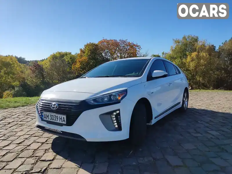 Хетчбек Hyundai Ioniq 2018 1.6 л. Автомат обл. Житомирська, Житомир - Фото 1/20