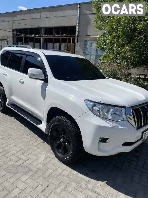 Позашляховик / Кросовер Toyota Land Cruiser Prado 2019 3.96 л. Автомат обл. Херсонська, Херсон - Фото 1/19