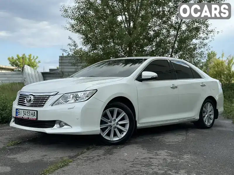 Седан Toyota Camry 2012 2.5 л. Автомат обл. Полтавська, Полтава - Фото 1/21