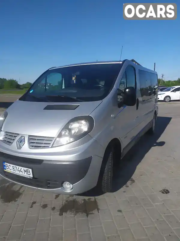 Мінівен Renault Trafic 2013 2 л. Ручна / Механіка обл. Львівська, Кам'янка-Бузька - Фото 1/21