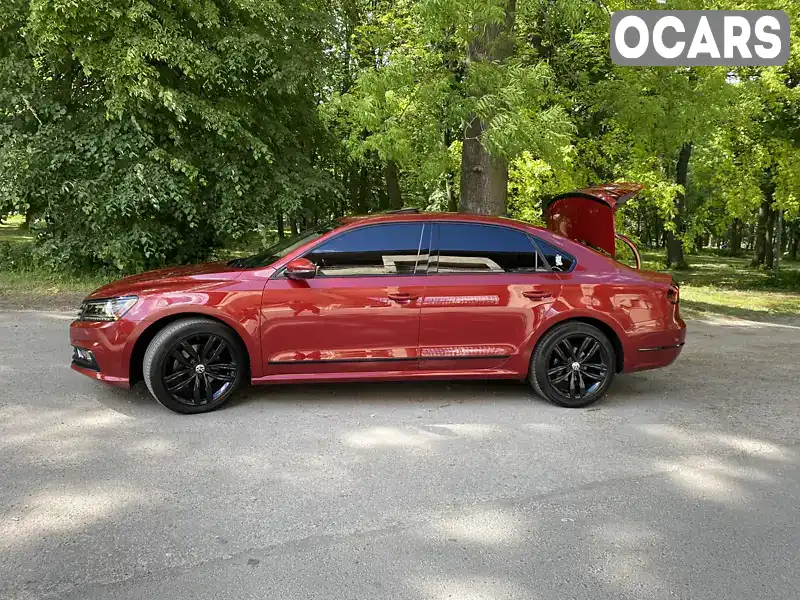 1VWGT7A3XHC063668 Volkswagen Passat 2017 Седан 1.8 л. Фото 3