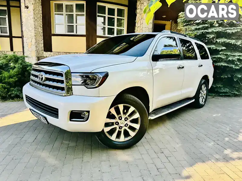 Позашляховик / Кросовер Toyota Sequoia 2015 5.7 л. Автомат обл. Київська, Київ - Фото 1/21